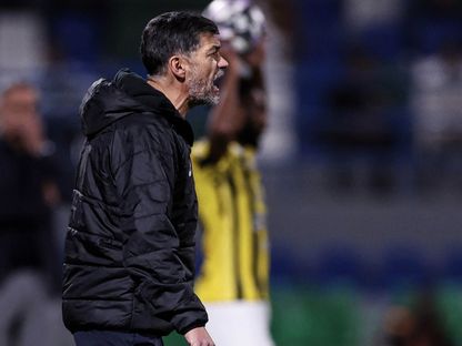 سيرجيو كونسيساو مدرب الاتحاد في مباراة الفتح بالدوري السعودي - 29 يناير 2026 - X/@ittihad