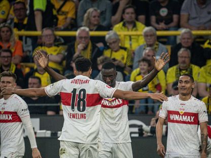 سيرهو غيراسي بعد تسجيله هدفاً لشتوتغارت في مرمى بوروسيا دورتموند - 6 أبريل 2024 - X/@VfB