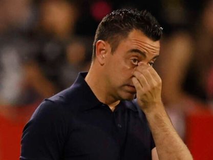 تشافي يحسم موقفه من عرض الاتحاد السعودي