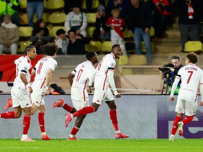 أستون فيلا يتعثر أمام موناكو في دوري أبطال أوروبا