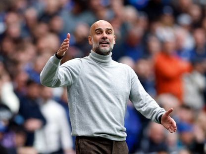 بيب غوارديولا مدرب مانشستر سيتي خلال مباراة تشيلسي في نهائي كأس الاتحاد الإنجليزي - - Action Images via Reuters