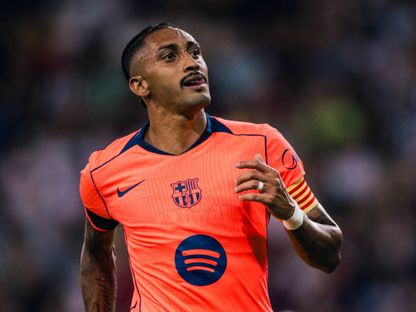 رافينيا يحتفل بهدفه في مباراة برشلونة ونوتنغهام فورست الودية - 8 أغسطس 2026 - X/FCBarcelona_es