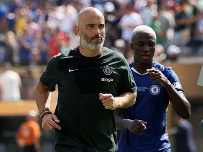 إنزو ماريسكا في نهائي كأس العالم للأندية 2025 بين تشيلسي وسان جيرمان - ٍreuters