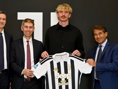 المهاجم الألماني نيك فولتماده أثناء تقديمه في نادي يوفنتوس باليوم الأخير من الميركاتو الصيفي - 1 سبتمبر 2026 - juventus.com