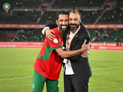 طارق السكتيوي مدرب منتخب المغرب للمحليين والقائد محمد ربيع حريمات - 22 أغسطس 2025 - X@EnMaroc