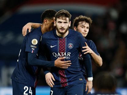 خفيتشا كفاراتسخيليا لاعب باريس سان جيرمان يحتفل بهدفه الثاني أمام ستاد رين بالدوري الفرنسي - 6 ديسمبر 2025 - Reuters