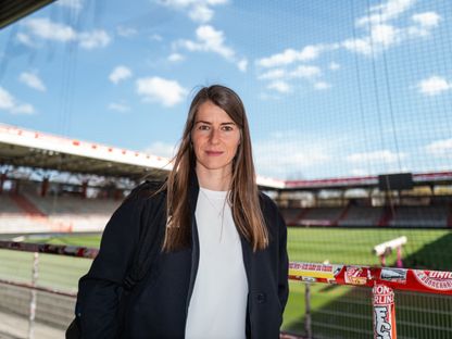 ماري لويز إيتا تتولى تدريب يونيون برلين الألماني - 11 أبريل 2026 - X/@fcunion