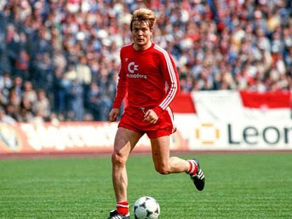 الدنماركي سورين ليربي لاعب وسط بايرن ميونيخ السابق - fcbayern.com