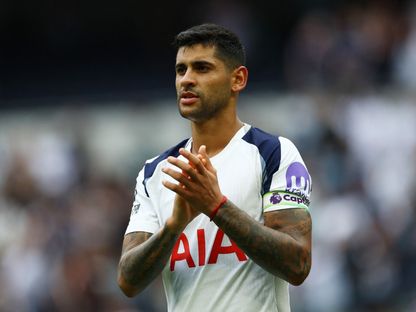 روميرو مدافع الأرجنتين يودّع توتنهام للانتقال إلى أتلتيكو مدريد