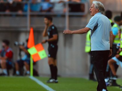 جورجي جيسوس مدرب النصر خلال مباراة ريو آفي البرتغالي الودية - 7 أغسطس 2025 - X/@AlNassrFC