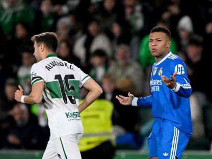 كيليان مبابي لاعب ريال مدريد خلال مواجهة إلتشي في الدوري الإسباني - 24 نوفمبر 2025 - REUTERS