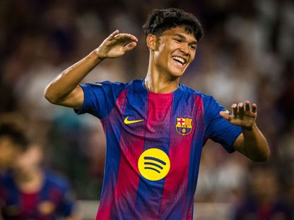 درو فرنانديز لاعب برشلونة الصاعد يحتفل بهدفه أمام فيسل كوبي الياباني - 27 يوليو 2025 - X@FCBarcelona