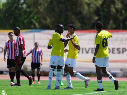 احتفال لاعبي النصر السعودي بعد تسجيل هدف التعادل في المباراة الودية أمام  نادي لوليتانو البرتغالي - 14 يوليو 2024 - X/@AlNassrFC