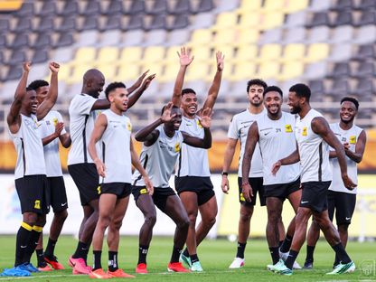 تدريبات لاعبي الاتحاد قبل مواجهة الهلال في دوري روشن - 2 أكتوبر 2026 - @ittihad