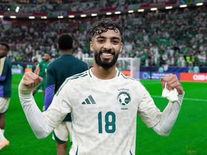 احتفال صالح أبو الشامات لاعب منتخب السعودية بعد الفوز على جزر القمر بكأس العرب - 5 ديسمبر 2025 - X/@SaudiNT