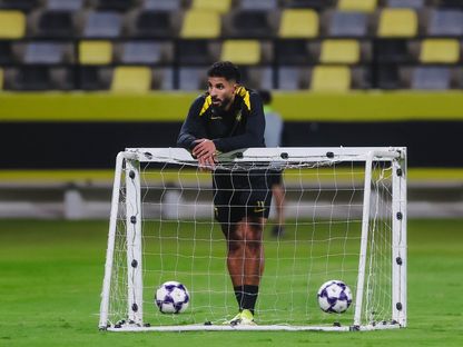 صالح الشهري لاعب الاتحاد في حصة تدريبية - 1 مارس 2026 - X/@ittihad