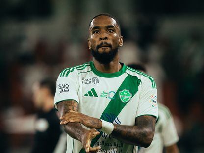 احتفال إيفان توني مهاجم الأهلي بتسجيل هدف في مرمى النجمة في الدوري السعودي - 19 فبراير 2026 - X/@ALAHLI_FC