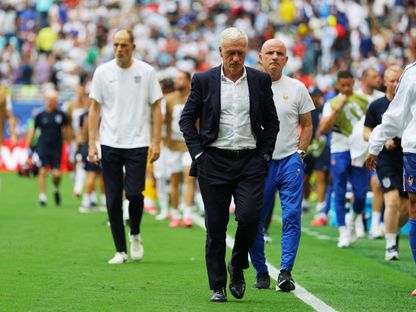 ديدييه ديشان خلال مباراة فرنسا وإنجلترا بكأس العالم - 18 يوليو 2026 - Reuters