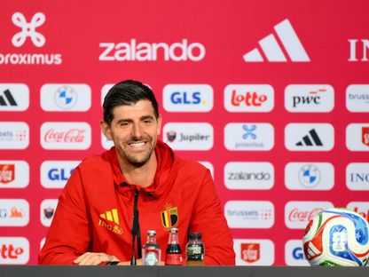 ريال مدريد يخطط لتمديد عقد كورتوا بعد نهاية الميركاتو