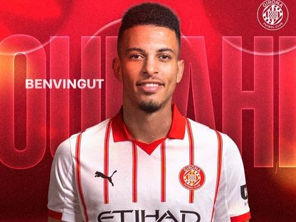 جيرونا يقدم لاعبه الجديد المغربي عز الدين أوناحي - 30 أغسطس 2025 - X/@GironaFC