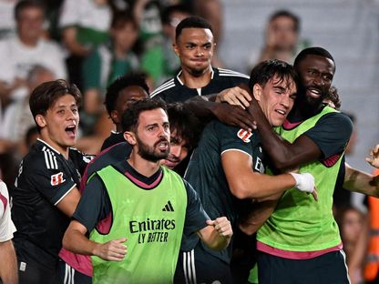 مورينيو ينتقد لاعبي ريال مدريد لسبب واحد.. ويصدم كارلوس إسبي