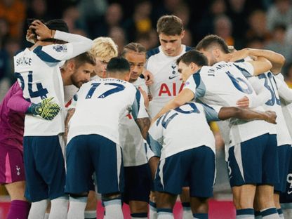 فريق توتنهام أثناء مباراته ضد ولفرهامبتون في الدوري الإنجليزي 27 سبتمبر 2025 - https://x.com/SpursOfficial/