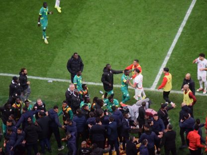 لاعبو السنغال يهددون بالانسحاب من نهائي كأس إفريقيا بسبب ركلة جزاء لصالح المغرب في الوقت الضائع - 18 يناير 2026 - mahmoudmaher/asharq