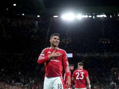 كاسيميرو لاعب وسط مانشستر يونايتد يحتفل بهدفه في مرمى أتلتيك بلباو في الدوري الأوروبي - 8 مايو 2025 - Reuters