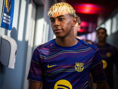 لامين يامال نجم برشلونة قبل مواجهة كومو بكأس جوان غامبر الودية - 10 أغسطس 2025 - X@FCBarcelona
