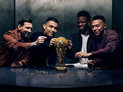 إعلان LEGO بمشاركة ليونيل ميسي وكريستيانو رونالدو وكيليان مبابي وفينيسيوس جونيور - 2 أبريل 2026 - IG/legofrance_official