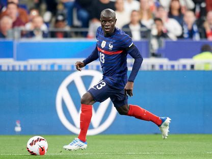 نغولو كانتي في مواجهة فرنسا والدانمارك في دوري الأمم الأوروبية - 3 يونيو 2022 - AFP