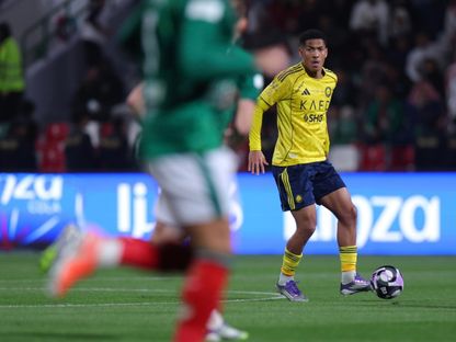 إنزو ميو في مباراة النصر والاتفاق بالدوري السعودي للمحترفين - 30 ديسمبر 2025 - @AlNassrFC/x