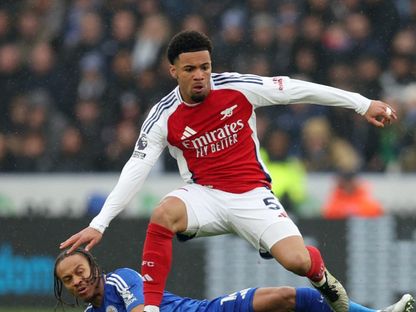 إيثان نوانيري لاعب أرسنال خلال مواجهة ليستر سيتي بالدوري الإنجليزي الممتاز لكرة القدم - 15 فبراير 2025 - REUTERS