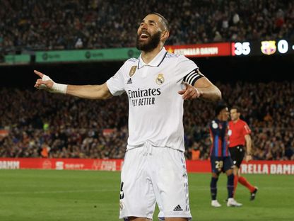 كريم بنزيما يسجل أول هاتريك لريال مدريد في الكلاسيكو منذ زامورانو 1995 في 5 أبريل 2023 - Reuters