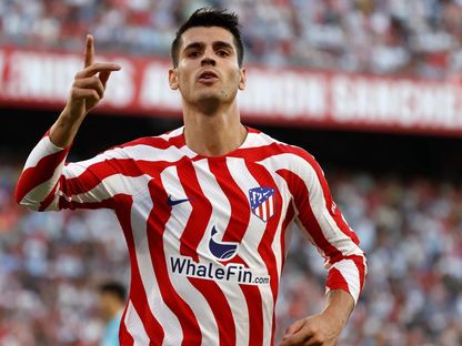 احتفال ألفارو موراتا بتسجيل هدف لأتلتيكو مدريد في مرمى قادش بالدوري الإسباني - 3 مايو 2023 - TWITTER/atletienglish