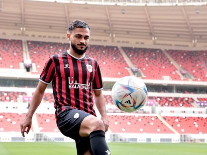 سفيان بوفال لاعب نادي الريان القطري- - X/@AlrayyanSC