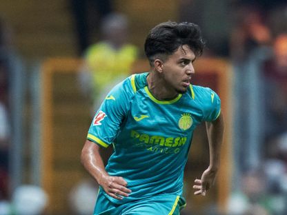 إلياس أخوماش خلال مباراة ودية بين فياريال وغلطة سراي - 9 أغسطس 2026 - X/@VillarrealCF