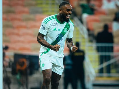 احتفال إيفان توني مهاجم الأهلي بتسجيل هدف في مرمى الخلود في الدوري السعودي - 16 مايو 2026 - X/@ALAHLI_FC