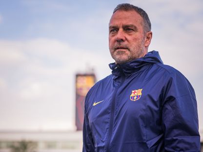 الألماني هانزي فليك مدرب برشلونة في إحدى الحصص التدريبية للنادي الكتالوني - 1 مارس 2026 - X/@FCBarcelona
