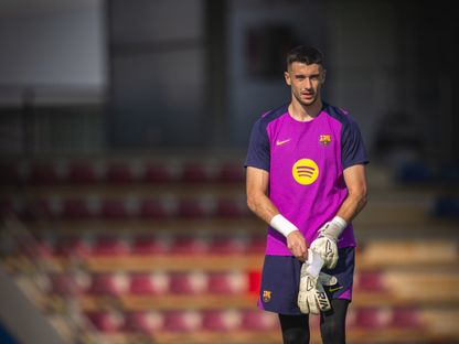 جوان غارسيا خلال تدريب لبرشلونة - 8 أغسطس 2025 - X/@FCBarcelona_es