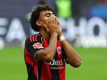 ناثانيل براون لاعب أينتراخت فرانفكورت خلال مواجهة يونيون برلين بالدوري الألماني - 21 سبتمبر 2025 - REUTERS