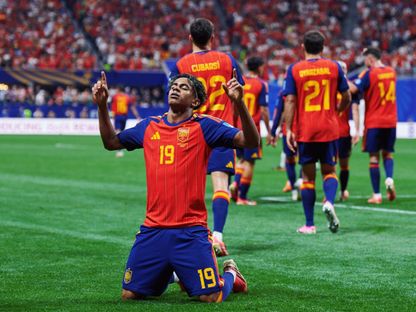 احتفال لامين يامال بتسجيل هدف لإسبانيا في مرمى السعودية بكأس العالم - 21 يونيو 2026 - X/@SEFutbol