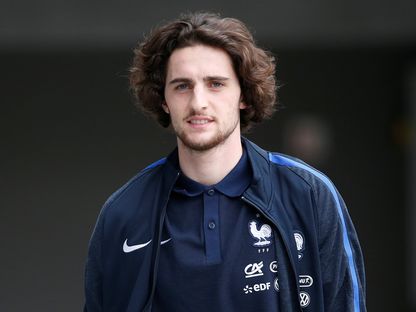 أدريان رابيو لاعب منتخب فرنسا - reuters