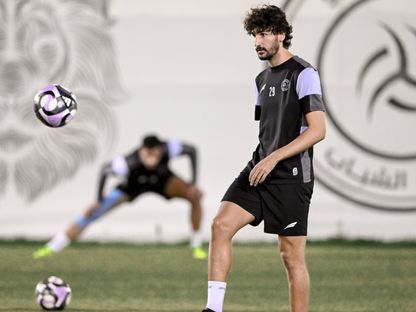 ياسين عدلي يتراجع عن تصريحاته: اللعب لمنتخب الجزائر شرف عظيم