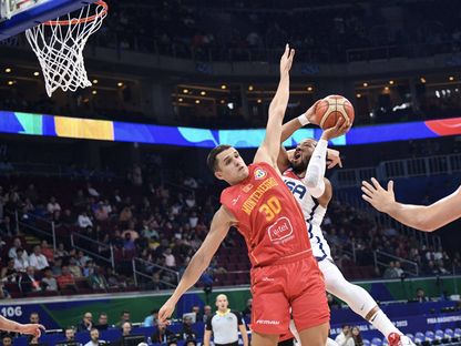 الولايات المتحدة الأميركية ومونتينغرو في كأس العالم لكرة السلة 2023 - Reuters