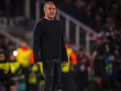 مدرب برشلونة هانزي فليك خلال مباراة ضد أتلتيكو مدريد في دوري أبطال أوروبا - 8 أبريل 2026 - X/@FCBarcelona