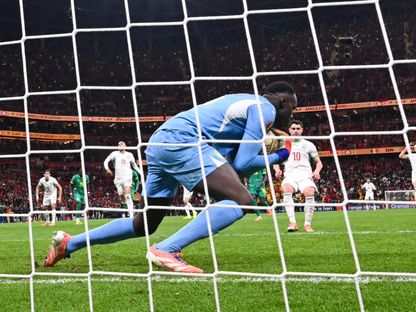 إدوارد ميندي لدى تصديه لركلة جزاء سددها براهيم دياز خلال نهائي كأس أمم إفريقيا بين السنغال والمغرب - 18 يناير 2026 - X/@edou_mendy_