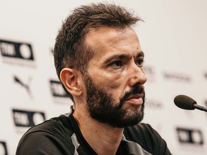 كارلوس كوربيران مدرب نادي فالنسيا - 12 سبتمبر 2026 - @valenciacf