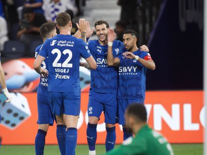 احتفال لاعبي الهلال بتسجيل هدف في مرمى ضمك بالدوري السعودي - 28 أبريل 2026 - X/@Alhilal_FC
