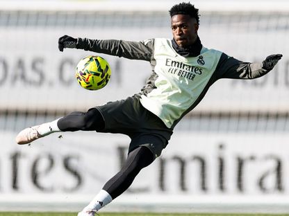 فينيسيوس جونيور في تدريبات ريال مدريد قبل مواجهة إلتشي بالدوري الإسباني - 22 نوفمبر 2025 - Real Madrid FC